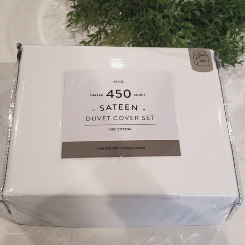 Duvet Cover with Shams